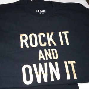 Gildan T-Shirt..M..Black 'Rock it and Own it'